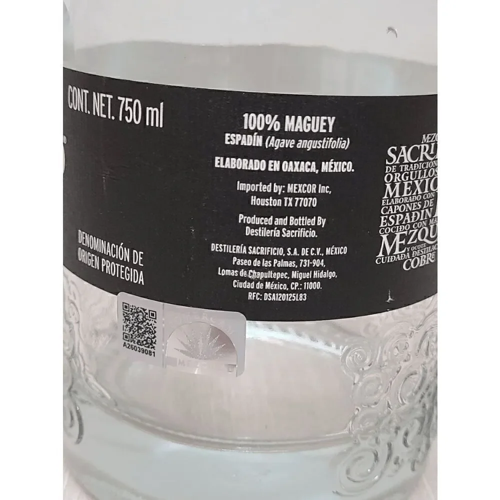 EMPTY Collectible Top Shelf Tequila Mezcal Sacrificio Reposado Bottle